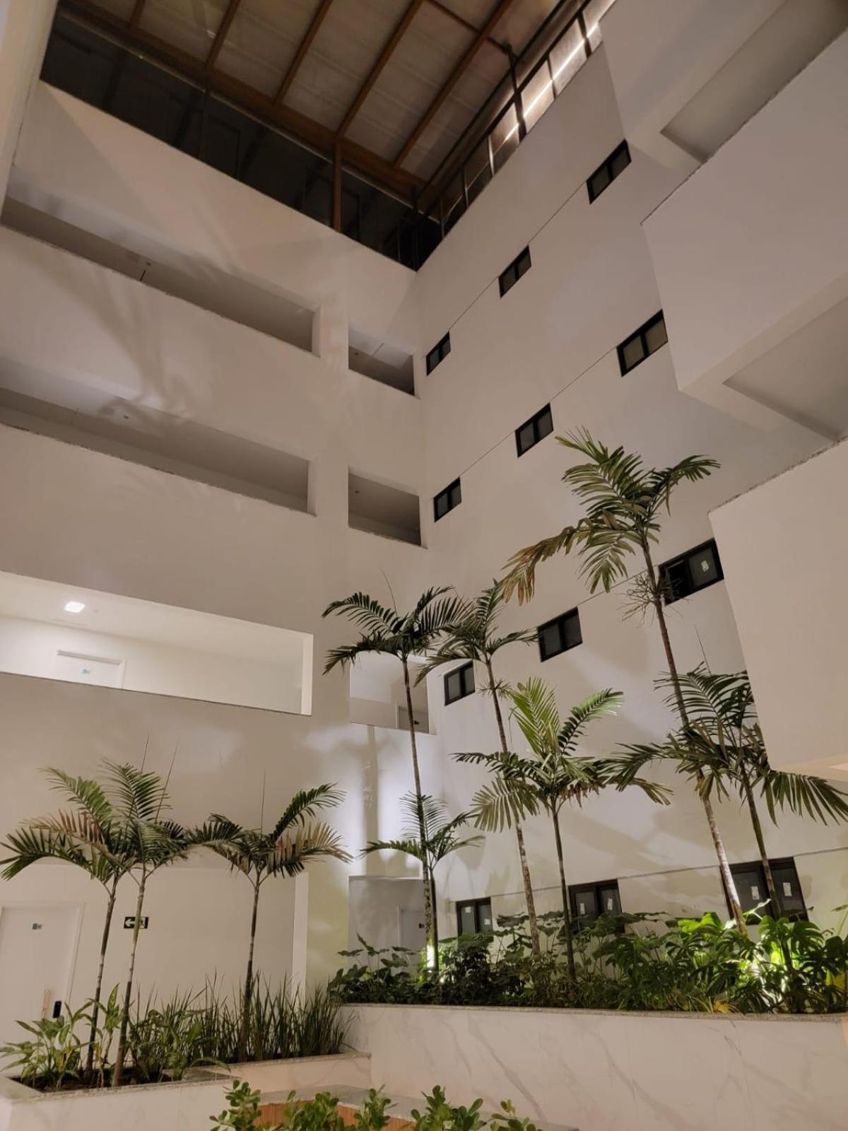 Mirante - Em Frente As Piscinas Naturais 公寓